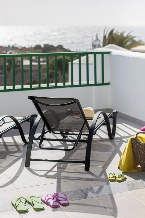 Apartamentos El Guarapo Costa Teguise Exterior photo