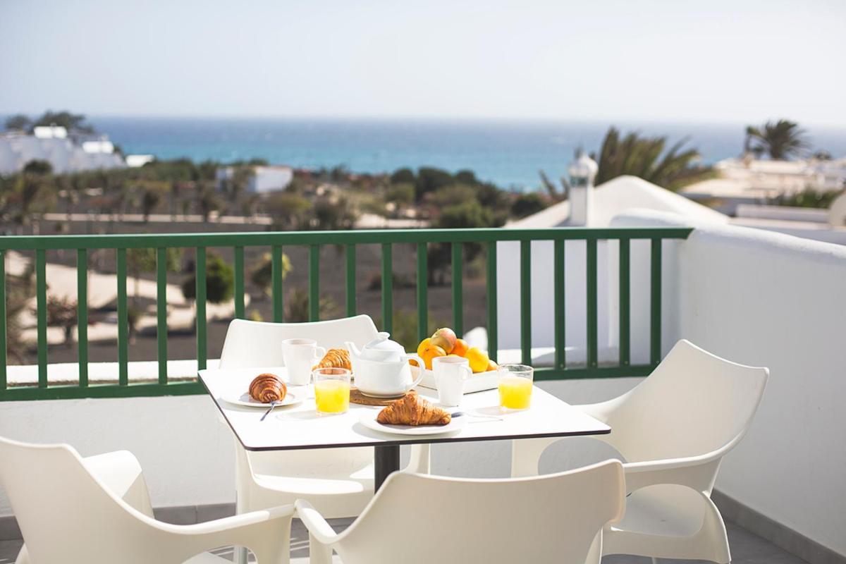 Apartamentos El Guarapo Costa Teguise Exterior photo